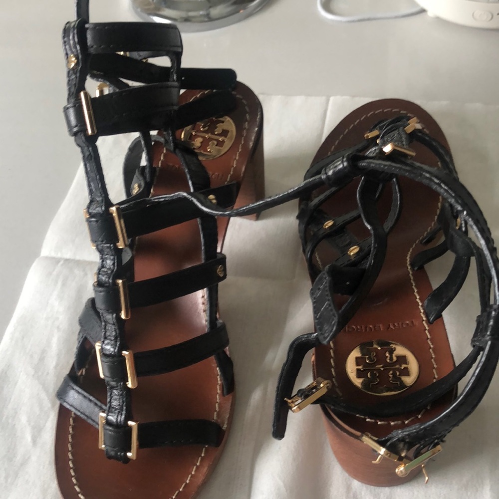 Tory Burch size 8